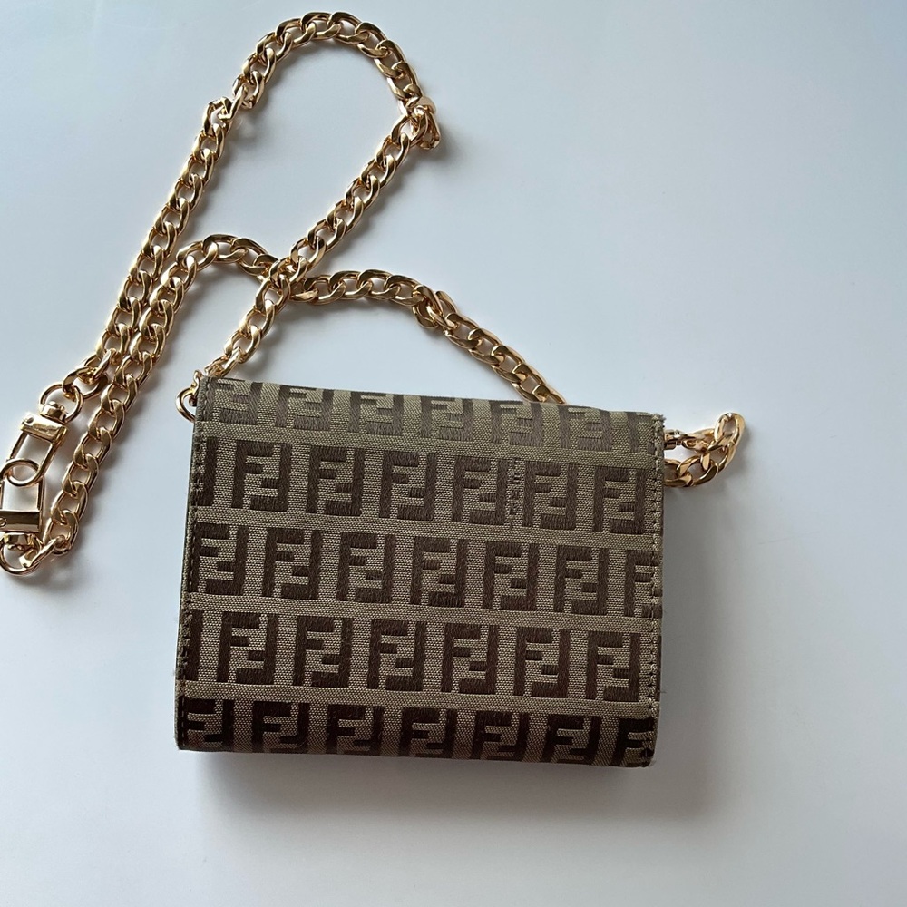 Fendi Brown Monogram Wallet with Gold Chain - Picture 2 of 16